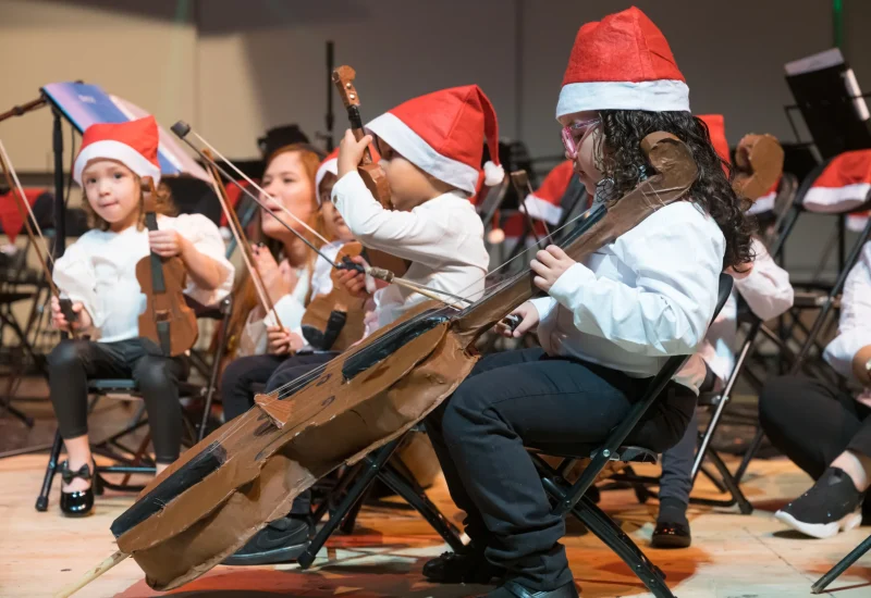 Concierto Estrellas de Navidad The Nucleus Orchestral Program Nucleo Orlando.